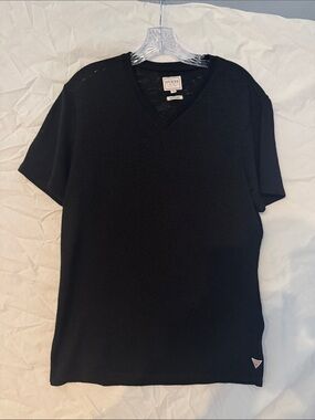 GUESS 90’s Men’s Black V-Neck Slim Fit Knit Sheer Short Sleeve Shirt